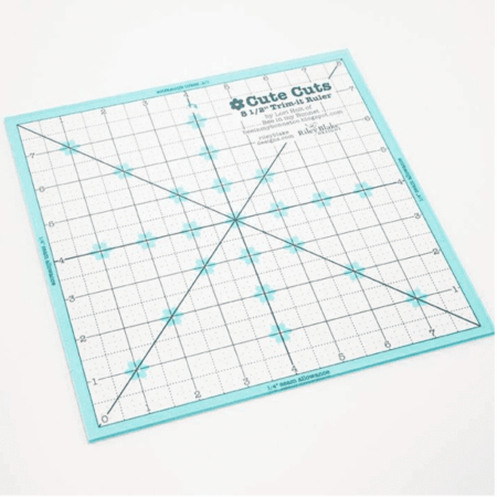 Lori Holt Cute Cuts Trim-It Ruler 8-1/2 x 8-1/2